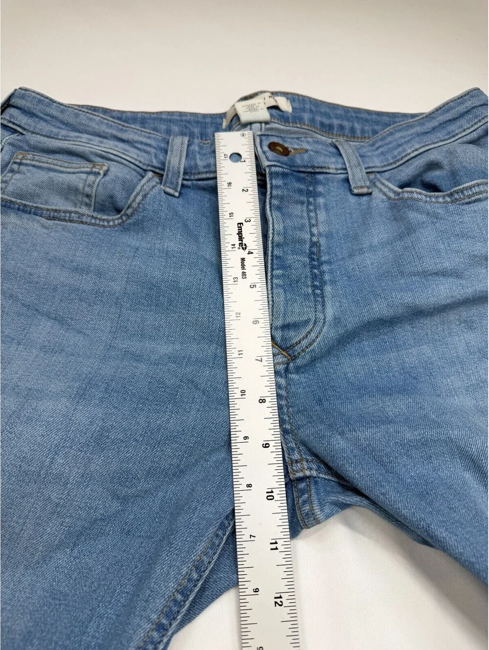 Forever 21 Men's Jeans Straight Medium Wash Solid Denim Mid Rise Size 33 Blue